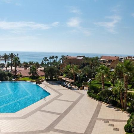 Jiyeh Marina Resort Hotel & Chalets ジエ エクステリア 写真