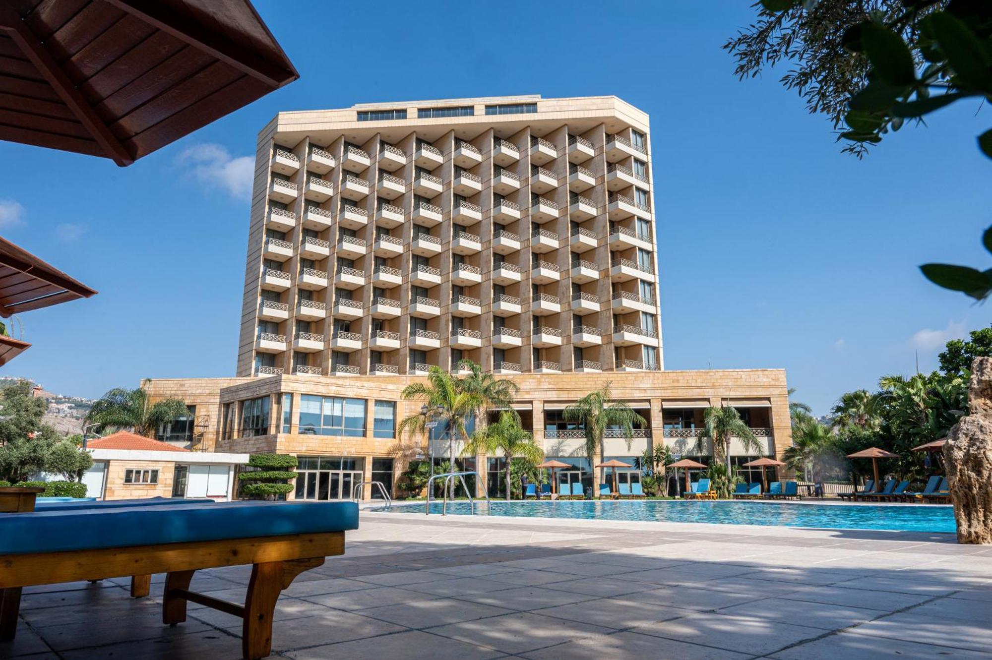 Jiyeh Marina Resort Hotel & Chalets ジエ エクステリア 写真