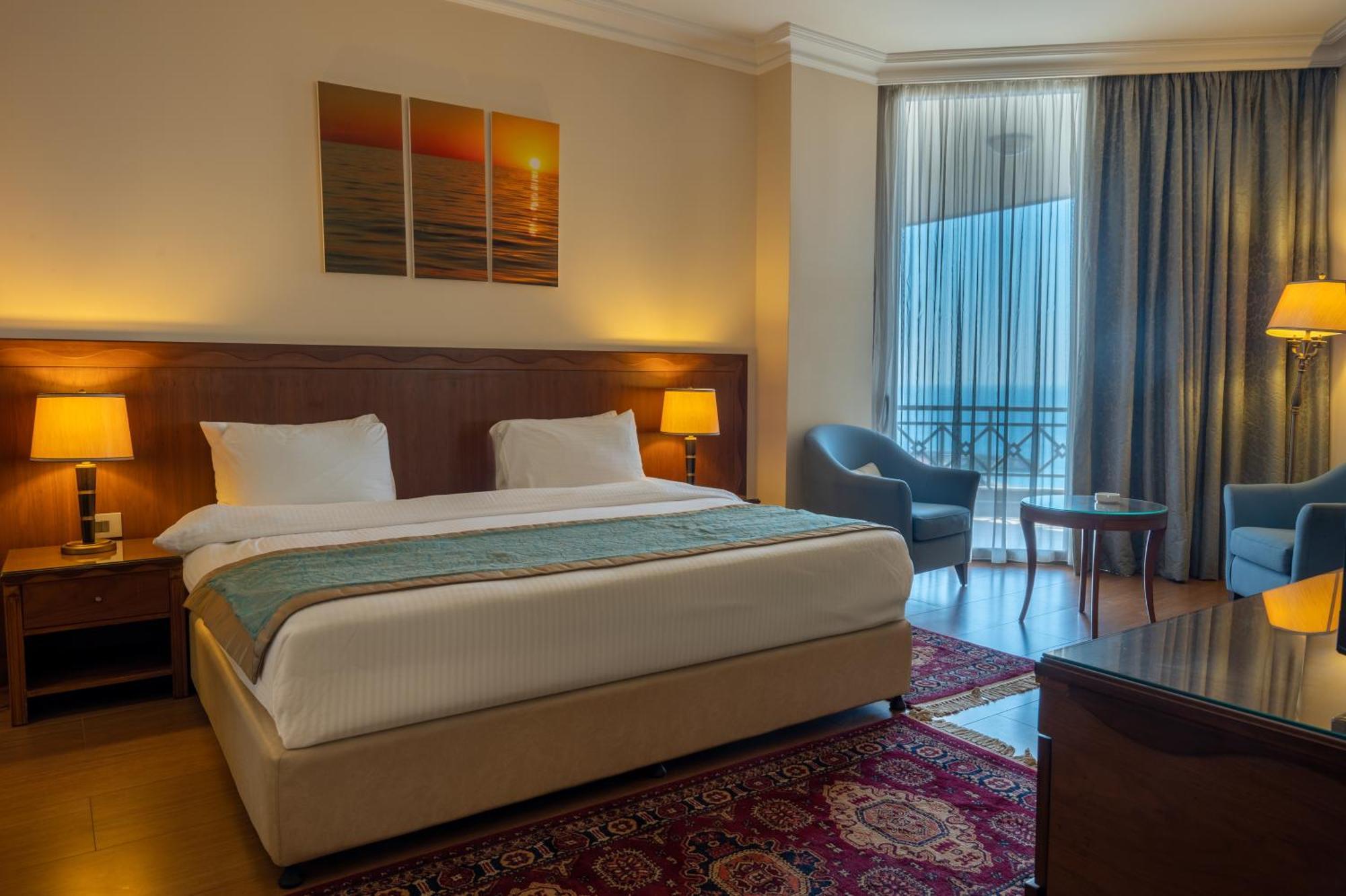 Jiyeh Marina Resort Hotel & Chalets ジエ エクステリア 写真