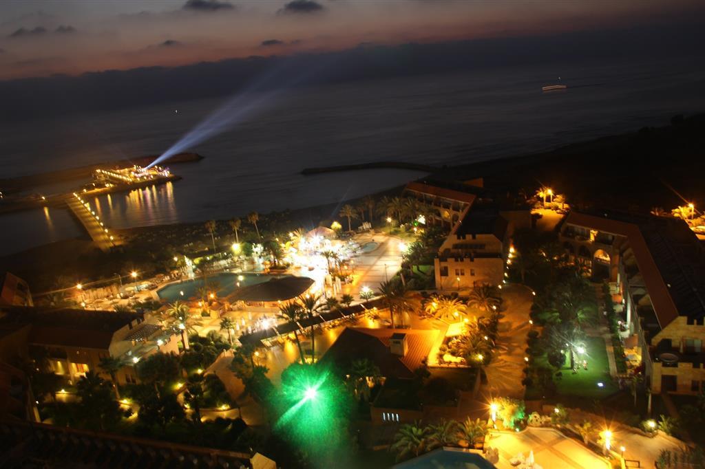 Jiyeh Marina Resort Hotel & Chalets ジエ エクステリア 写真