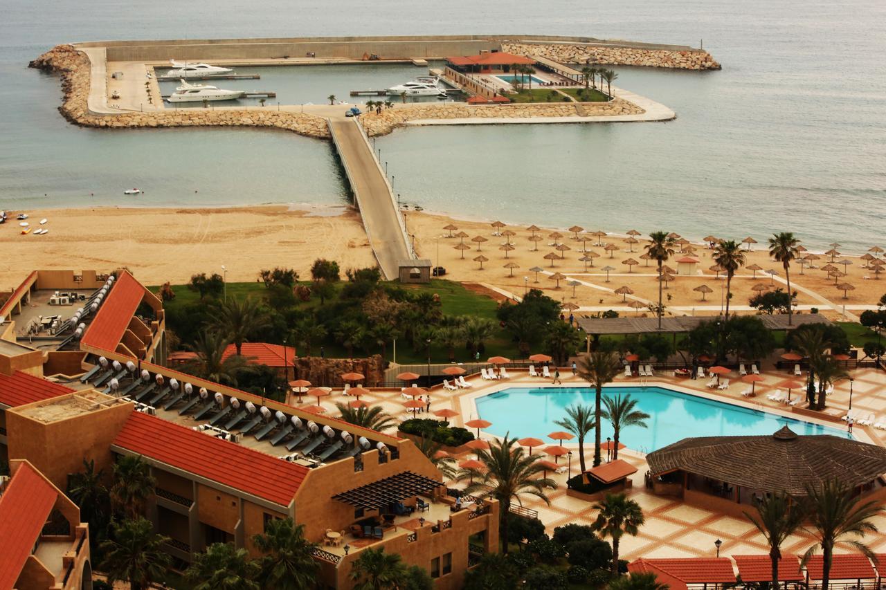 Jiyeh Marina Resort Hotel & Chalets ジエ エクステリア 写真