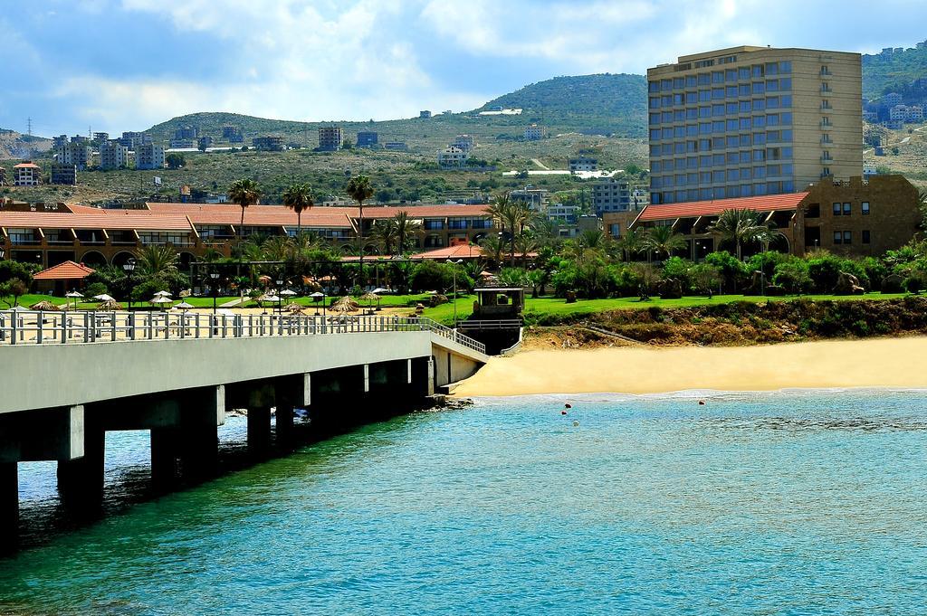 Jiyeh Marina Resort Hotel & Chalets ジエ エクステリア 写真
