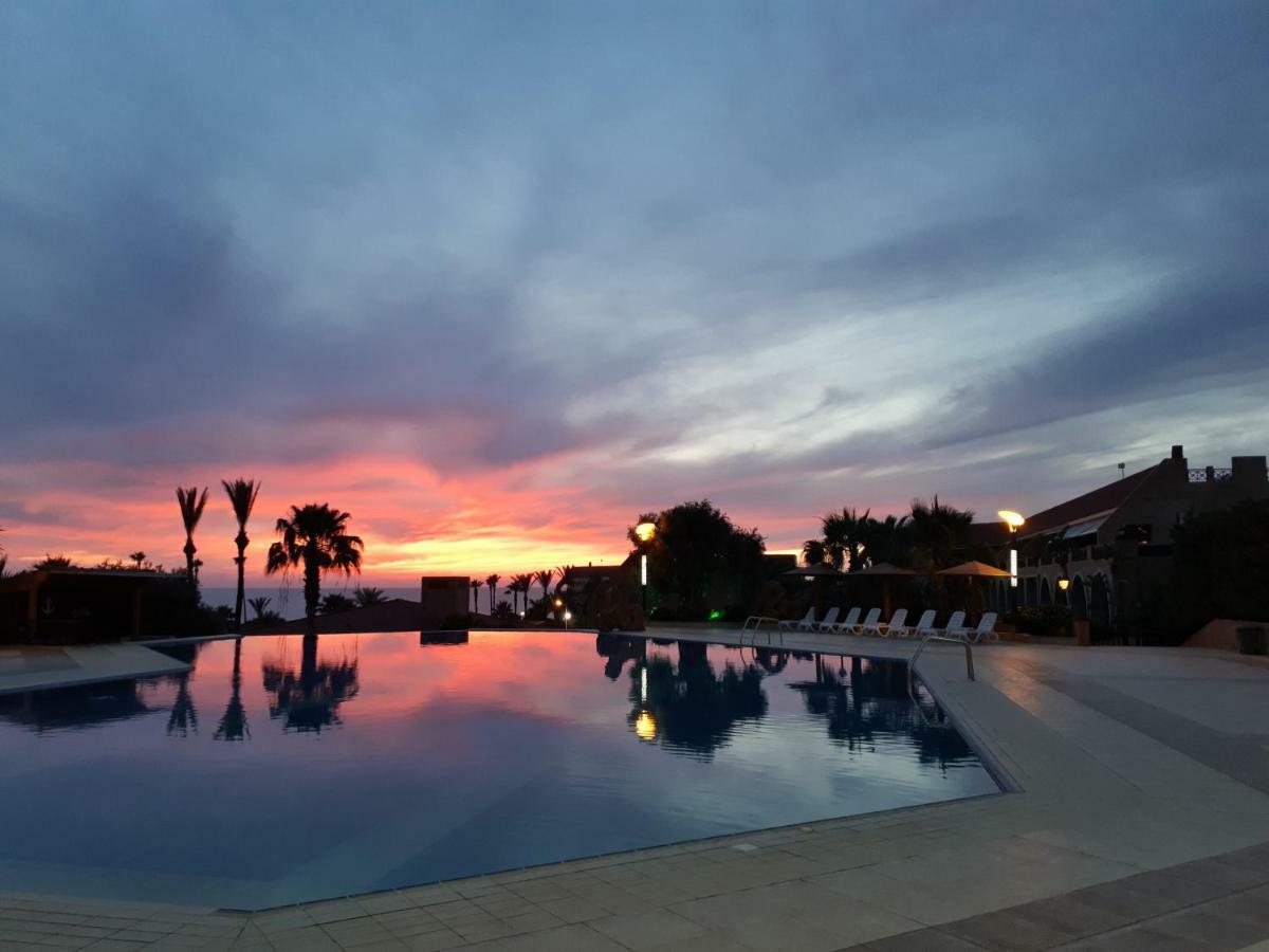 Jiyeh Marina Resort Hotel & Chalets ジエ エクステリア 写真
